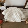 Qw249808 Chaqueta Infantil Forrada de Felpa Nuevo Estilo Otoño e Invierno 2025 Chaqueta de Algodón Acolchada Cálida Floral Dulce para Niñas