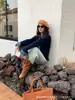 Chaqueta Suéter Pesada Estilo Coreano para Otoño Temprano 2025 Dongdaemun para Mujer, Tejido de Punto de Mezclilla de Alta Calidad con Parches, Aspecto de Dos Piezas
