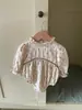 Novedades Otoño 2026 Estilo Coreano Conjuntos de Hermanas para Bebés Niñas: Elegante Mono Vestido Floral de Manga Larga con Cuello Campana