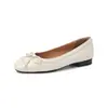 Zapatos de moda de nicho de 2 cm, suela blanda, dulces, de un solo color, estilo nuevo de verano 2026, punta cuadrada, planos, poco profundos, slip-on, de cuero