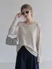 Camiseta de manga larga a rayas color hueso con cuello redondo y espalda descubierta para mujer, nuevo top versátil de punto para el otoño, ideal para ir al trabajo