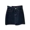 Saia Jeans de Cintura Alta Azul Escuro para Mulheres no Verão Tamanho Plus Size Gorduchinha Simples e Versátil Efeito Emagrecedor Justa ao Corpo Curta de Cintura Alta