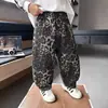 Pantalones de Algodón con Estampado de Leopardo para Hombre y Niño Primavera Nuevo Estilo Coreano para Niños Holgados Versátiles Casuales Estilo Occidental Pantalones de Moda