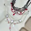 Collar de Mariposa Apilada Rojo Dulce Oscuro Estilo Gótico Retro Collar de Gama Alta