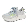 Zapatos de mujer con velcro, nueva moda de verano, zapatos tipo dad de suela gruesa para aumentar altura, zapatillas deportivas para correr para estudiantes, zapatos casuales de malla