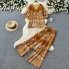 Conjunto de Dos Piezas Estilo Vacacional con Estampado Floral Verde para Mujer, Verano, Cuello en V, Pantalones de Pierna Ancha Adelgazantes, Conjunto de Ropa de Trabajo a la Moda