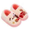 Chinelos de algodão infantis para outono e inverno, quentes e forrados com fleece, com um design fofo de cachorrinho, adequados para usar em casa, para combinar com os pais e com sola antiderrapante para bebês