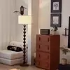 Objeto inusual lámpara de pie de hierro simple sala de estar dormitorio mesita de noche lámpara de mesa de pie iluminación decorativa tela