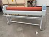 Máquina de laminação com elevação pneumática do rolo de borracha, máquina de laminação a frio elétrica e manual, máquina de prensagem e passagem de filme para montagem de pôsteres de publicidade