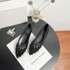 Sapatos de Salto Baixo Casuais Femininos de Outono, Novo Estilo, com Aumento de Altura, Solas Macias, Biqueiras Confortáveis, com Strass
