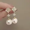 Pinzas para Orejas de Perla Vintage, Sin Perforación, Pendientes Minimalistas de Nicho, Brazaletes para Orejas, Accesorios para Orejas con un Toque de Lujo Ligero, Aretes con Forma de Espiral para Mosquitos