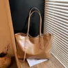 Bolsa Grande de Alta Qualidade Estilo Retrô para Mulheres 2026 Novo Estilo de Verão Bolsa de Ombro Bolsa para o Dia a Dia Bolsa Tote Fashion