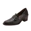 Tacón grueso sin cordones para ir al trabajo versátil sensación relajada zapatos pequeños de cuero planos estilo retro británico correa de cuero doble hebilla mocasines para mujer