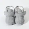 Zapatos de invierno para bebé del fabricante, 3-12 meses, zapatos de algodón, estilo invierno, zapatos unisex para bebé, calcetines forrados de polar, zapatos para bebé de importación