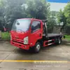Camión de plataforma de arrastre Isuzu Isuzu Uno a Dos para remolcar vehículos de carretera, manejando dos unidades al mismo tiempo