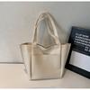 Bolsa Tote Nova Primavera 2025 Moda Grande Capacidade Bolsa Balde Tendência Minimalista Bolsa de Ombro de Mão Feminina para Trabalho