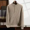 Suéter de Cachemira con Cremallera y Cuello Medio Alto para Hombre Invierno Grueso Tejido Amigable con la Piel Lana Nuevo Estilo 2026 Suéter de Punto de Color Sólido