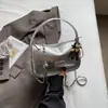2026 Nuevo Bolso de Mano Tofu de Alta Apariencia Simple de Moda Bolso Cruzado Versátil con Cadena Elegante Casual para el Trabajo