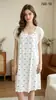 Novo Vestido de Dormir Soltinho de Verão para Mulheres, Canelado, Pijama Doce, Roupa de Casa, Renda, Laço de Borboleta, Acabamento em Renda, Tamanho Único, com Bojos