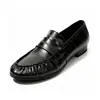 Sapatos loafer vintage plissados com estampa de crocodilo, novo estilo primavera e outono, bico redondo, sola grossa, salto baixo, confortáveis, luxo leve, sapatos estilo britânico