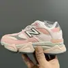 Tênis Tendência Original Marca N Versão Estrangeira 9060 Tênis Versátil para Campus para Homens, Mulheres e Crianças, Tênis Confortável para Corrida