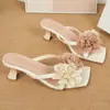 Sandalias de Estilo Francés Sorprendentemente Hermosas y Cómodas para Mujer, Nuevas Sandalias 2025 Estilo Hada Florales de Punta Cuadrada con Tacón Grueso