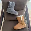Botas Femininas de Inverno de Cano Médio com Fivela Dupla, Sola Grossa, Aumento de Altura, Couro e Lã Integrados, Quentes, com Forro de Couro Bovino e Lã