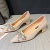 Zapatos de tacón alto para mujer 2023 primavera y verano nuevos moda coreana punta tacón de aguja lazo de pedrería zapatos de mujer