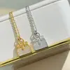 Plata de Ley S925 Seiko Bolso de Gama Alta Collar Colgante de Diamante Completo Popular Nicho Lujo Accesible Cadena para Clavícula Sin Logo para Mujeres