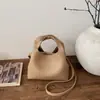 Bolsa de Bowling de Nicho Estilo Coreano para Mulheres, Nova Bolsa de Mão da Moda Tendência Primavera 2026, Bolsa Transversal de Alto Valor em Formato de Concha