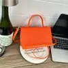 Nueva colección de otoño 2026: bolso cruzado para mujer, bolso pequeño cuadrado, bolso de cadena con patrón de rombos, bolso de hombro elegante