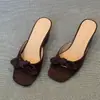 Primer Encuentro con el Estilo Retro Versátil y de Moda de la Temporada: Sandalias de cuña abiertas para mujer con lazo suave