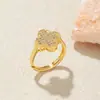 Anillo de trébol de cuatro hojas transfronterizo estilo coreano dedicado anillo de cobre chapado en oro diseño de nicho de lujo ligero anillo de pulsera de alta gama que no se decolora