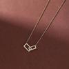Collar simple de doble cuadrado ins diseño de viento frío anillo entrelazado colgante de diamante imitación plata cadena para clavícula venta al por mayor