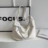 Bolsa Tote de Luxo para Mulheres 2026 Novo Modelo Grande Capacidade Bolsa Transversal para o Dia a Dia Bolsa de Ombro com Corrente Versátil Mochila Fashion
