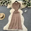 Vestido Tricô de Seda Gelo Manga Curta Retrô Coreano para Mulheres, Estilo Francês de Verão, Sensação de Nicho de Alto Padrão, Vestido Longo Emagrecedor que Marca a Cintura