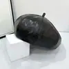 Boina Retro de PU de Alta Calidad para Mujer, Nuevo Sombrero de Calabaza Versátil de Moda Británica para Otoño, Boina Elegante de Color Sólido