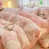 Conjunto de Quatro Peças de Flor Estéreo Relevada Fresca em Lã Leite para Inverno Espessado Quente Coral Fleece Plus Veludo Roupa de Cama 3