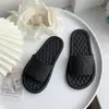 Pantuflas hombres y mujeres pareja verano casa exterior interior casa estilo coreano suela gruesa antideslizantes sandalias ins zapatos de mujer