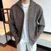 Nuevo cárdigan de punto para otoño e invierno para hombre, chaqueta abrigo a rayas, cálido estilo de negocios británico, comercio exterior transfronterizo al por mayor