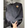 Moda Tendencia Otoño 2025 Estilo Pareja Sudadera Tie-Dye Off-Shoulder de Manga Larga con Cuello Redondo para Hombre