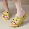 Pantuflas de Deslizar para Mujer de Verano para el Hogar Antideslizantes para Baño Bañera de Pareja Sandalias de Casa de Suela Gruesa para Mujer Verano Retro