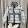 Jaqueta acolchoada de algodão CP Cross-Border COMPANY com capuz removível e design color-block, adequada para uso ao ar livre urbano e casual