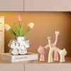 Precio al por Mayor Adornos de Gato Lindo Lujo Ligero Cerámica Decoración de Habitación de Dormitorio Decoración de Entrada de Sala de Estar Adornos Artesanías