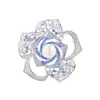 Broche de Rosa Hueca de Moda Broche de Perla de Agua Dulce de Lujo Ligero Elegante y Grandioso Accesorio de Pines Completamente de Circonita