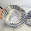 Gorra de Béisbol a Cuadros Azul y Blanco Estilo Coreano Fresco para Otoño e Invierno para Mujer, Sombrero de Pescador Versátil Casual que Hace que la Cara Parezca Más Pequeña