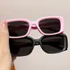 Gafas de Sol Rectangulares Sexy Retro Americanas para Mujer, Gafas de Sol Ins de Marco Pequeño Estrecho de Gama Alta, Hip-Hop Europeo y Americano Negro