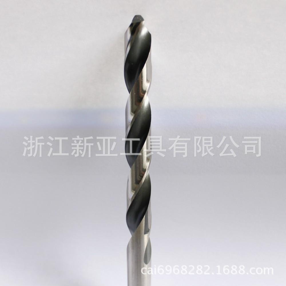 双色白2