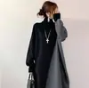 Vestido de Tricô com Bloqueio de Cores Design de Nicho Estilo Japonês Novo para a Primavera de 2026 para Mulheres, Comprimento Médio Estilo Verão