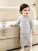 Conjunto de roupa íntima de algodão puro Classe A para recém-nascidos, conjunto de roupas e calças de algodão coloridas de outono para crianças, conjunto de pijama infantil